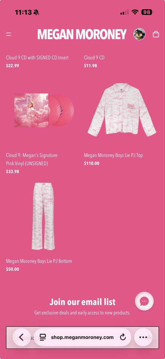 myfangirlfiles's tweet photo. Pajamas!!!! https://t.co/C739tD4ali