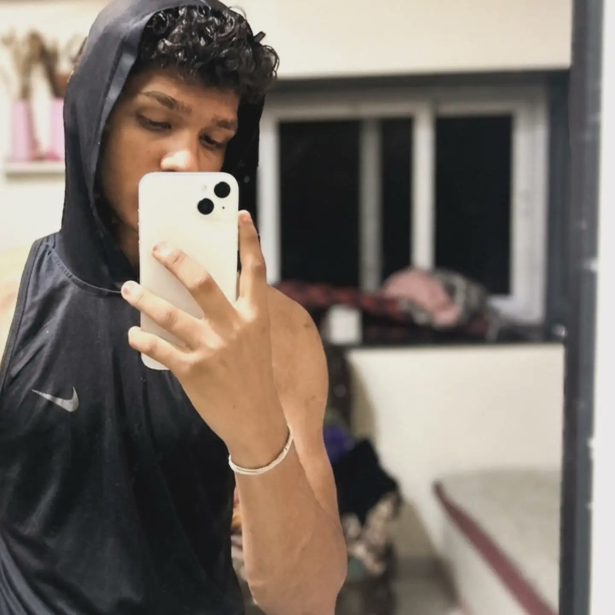 LoriaHilfiq7bk's tweet photo. Shreyansh Karwade from Nagpur https://t.co/s16bImaKRT