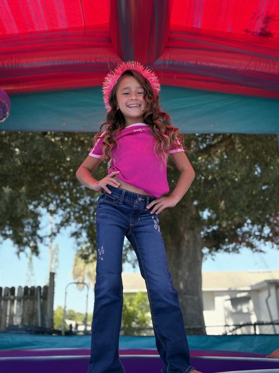 alexiscimmino's tweet photo. Wow I have a 8 yr old 🥺🥺 my beautiful smart MiaRose ❤️ https://t.co/abJTfrwIvJ