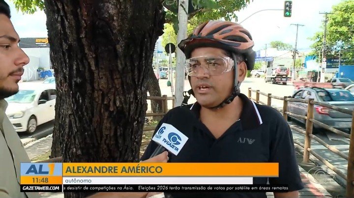 americosilva020's tweet photo. AL 1 Nas Comunidades Ciclistas Tábuas soltas colocam ciclistas e pedestres em risco 29/09/2026 @gazetaweb @tvgazetaalagoas @alexandreamerico90 #AL1 #TvGazeta50Anos #TvGazetaDeAlagoas #alexandreciclista #AlexandreAmérico https://t.co/GlHeJzV4WO