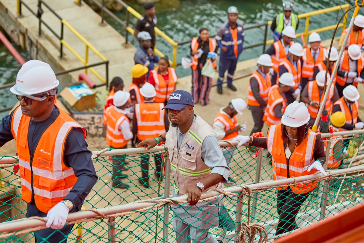 NPAGhana's tweet photo. Asharami Ghana Commends NPA CEO for Support Towards LPG Vessel Arrival.

The Executive Director of Asharami Ghana, Adewale Ajibade, has commended the Chief Executive of the National Petroleum Authority (NPA), Mr. Godwin Kudzo Tameklo, Esq., for his role and support towards the successful arrival of Asharami Ghana vessel.

Mr. Ajibade made the commendation at the official welcoming ceremony of the vessel and the commissioning of the Asharami Ghana LPG facility at the Tema Oil Jetty on Tuesday, September 29, 2026.

The ceremony was attended by the Minister of Energy and Green Transition, Dr. John Abdulai Jinapor, who served as the Special Guest of Honour, alongside the NPA Boss, and other stakeholders within the energy sector.

According to him, the guidance of the Mr. Tameklo helped transform their vision to reality.
“Thank you very much Mr. Tameklo, I acknowledge you specifically for you role, support and for tolerating us, not necessarily bending the rules, but accommodating some of those shortcomings and ensuring that this happened, Your guidance and unwavering support helped transform this aspiration into a reality” Mr. Ajibade said.

The vessel, on its maiden voyage to Ghana’s shores, arrived with approximately 5,000 metric tonnes of Liquefied Petroleum Gas (LPG), which is expected to contribute to the availability of cleaner and more sustainable energy in the country.