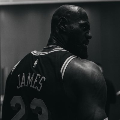 goatjamesx's tweet photo. #NewProfilePic https://t.co/flJarM06fk
