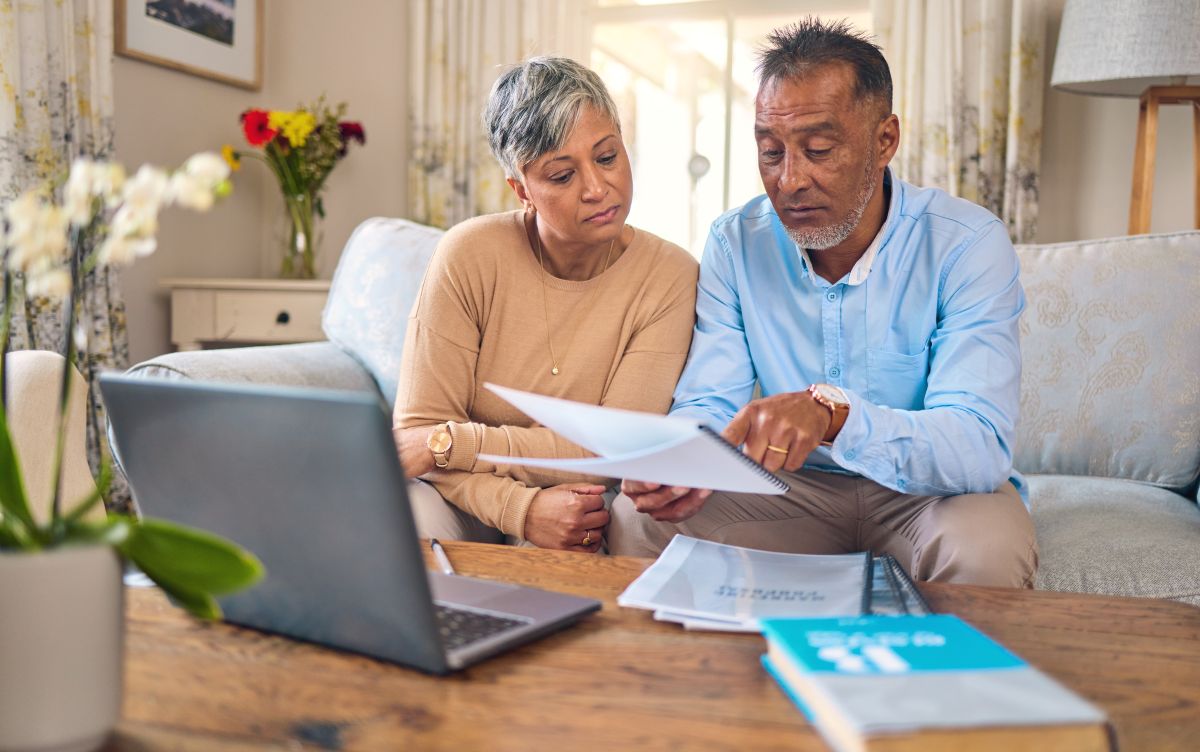 IRIonline's tweet photo. Only 30% of working Americans rate their financial health as excellent or very good, according to Guardian's Workplace Benefits Study. As lives get longer, the question is whether income will last. Protected, guaranteed lifetime income can help. https://t.co/xXElCuGSSH https://t.co/0IkUhi3cZr