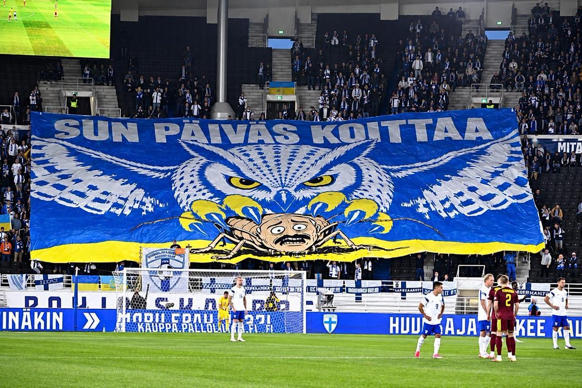 PavelLatushka's tweet photo. Thank you to the 🇫🇮 football fans &amp; @Palloliitto for taking a clear stand and supporting a democratic Belarus.
The dictator’s day will indeed come, when he is held accountable for aggression against 🇺🇦 &amp; for the terrible crimes committed against the Belarusian people.
🇫🇮🤝⬜️🟥⬜️ https://t.co/MjNh8v2Zbn