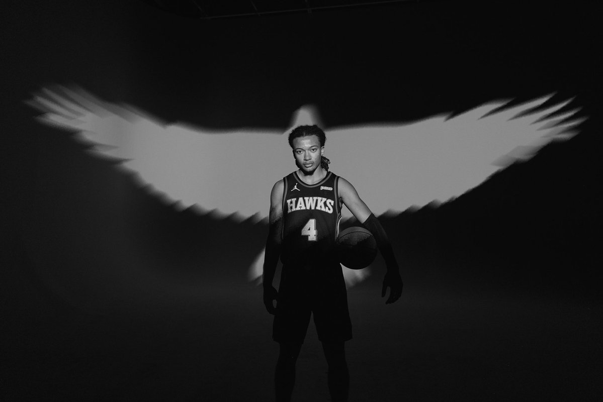 ATLHawks's tweet photo. Rookie szn loading…⏳ https://t.co/j6yxCrHcHk
