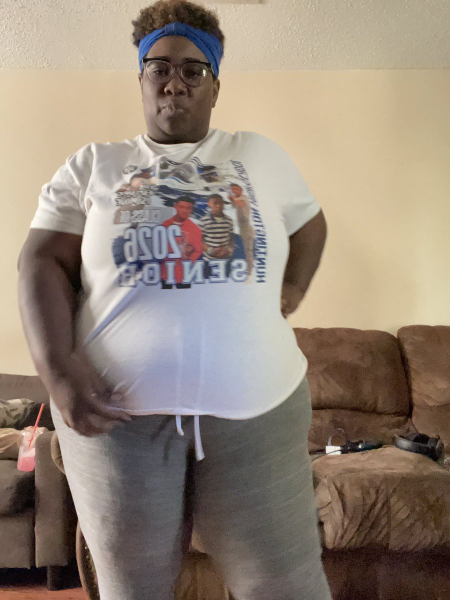 DeanDash768367's tweet photo. Today was gym day. Been fighting lupus the past few years but after many attempts to get back into the gym today was a good one. I dragged getting out of bed. So worth it 🦾💋🙌🏾 https://t.co/TzodeGSYL0