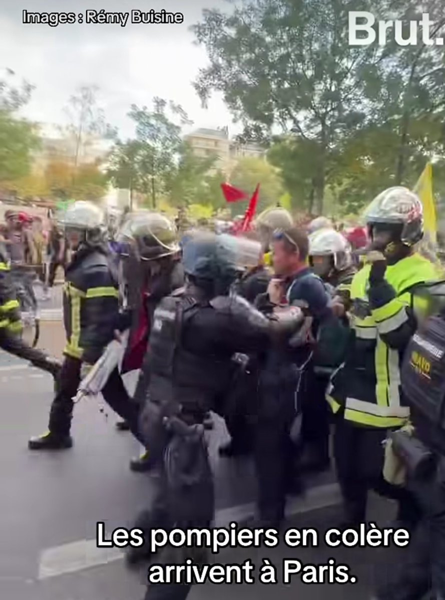 louloudemamina's tweet photo. Et si on soutenait nos POMPIERS EN COLÈRE 
🙏@RemyBuisine https://t.co/9AiH0YnWJg
