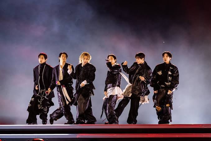 0072g's tweet photo. VENDO INGRESSOS BTS WORLD TOUR | ARIRANG 🪭
 
Me chamem na dm, comprovo tudo oque for preciso!!

Tags: compro, vendo, ingresso, show, bts, venda, @bts_bighit , @BTS_twt @BTS_twt @BTSxBRAZIL https://t.co/FFN48XxwjV