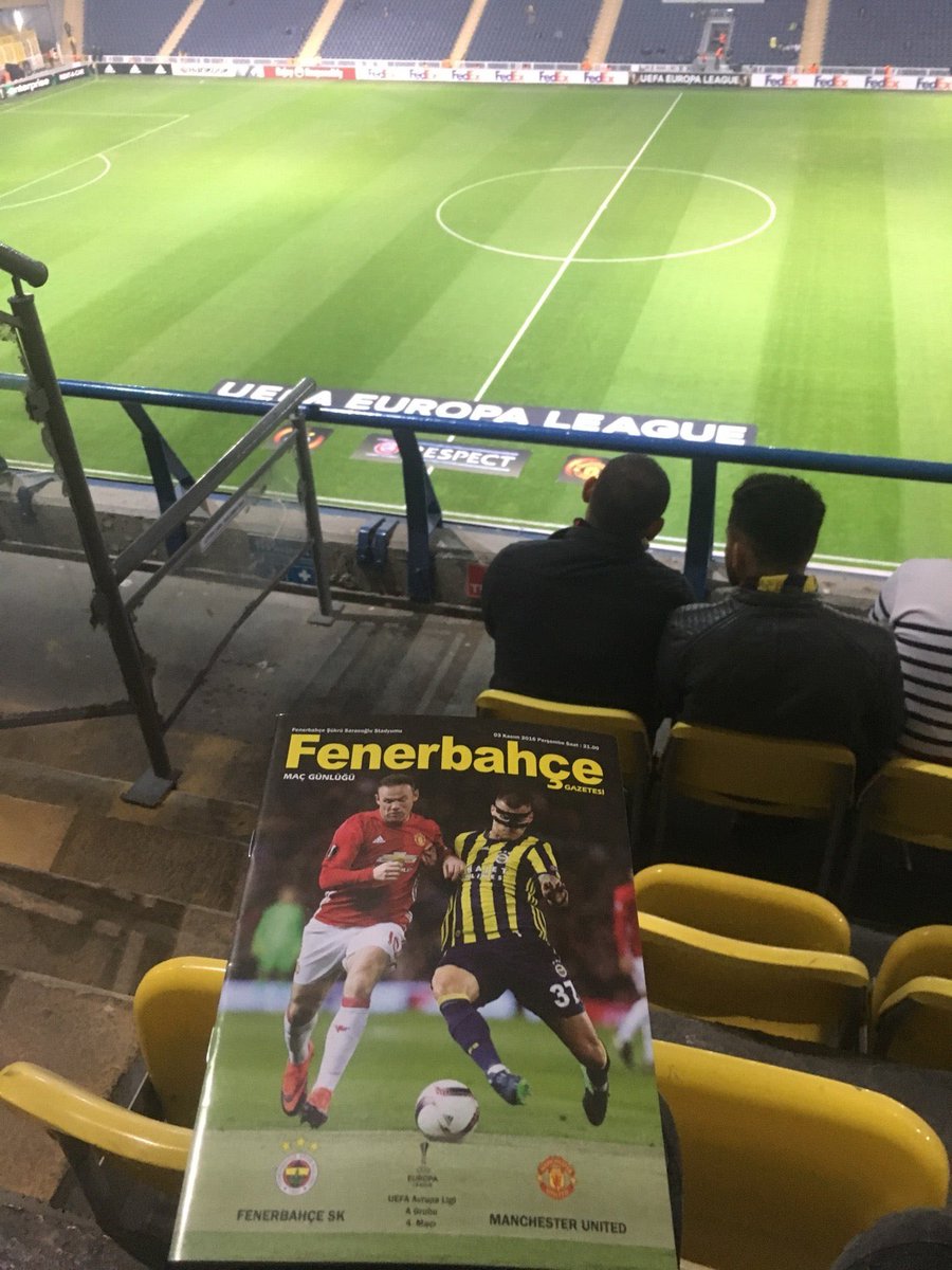 uudemre's tweet photo. 9 yıl önceydi bende stadyum da yerimi almıştım ne gündü be.. https://t.co/8Jtcd18bYk