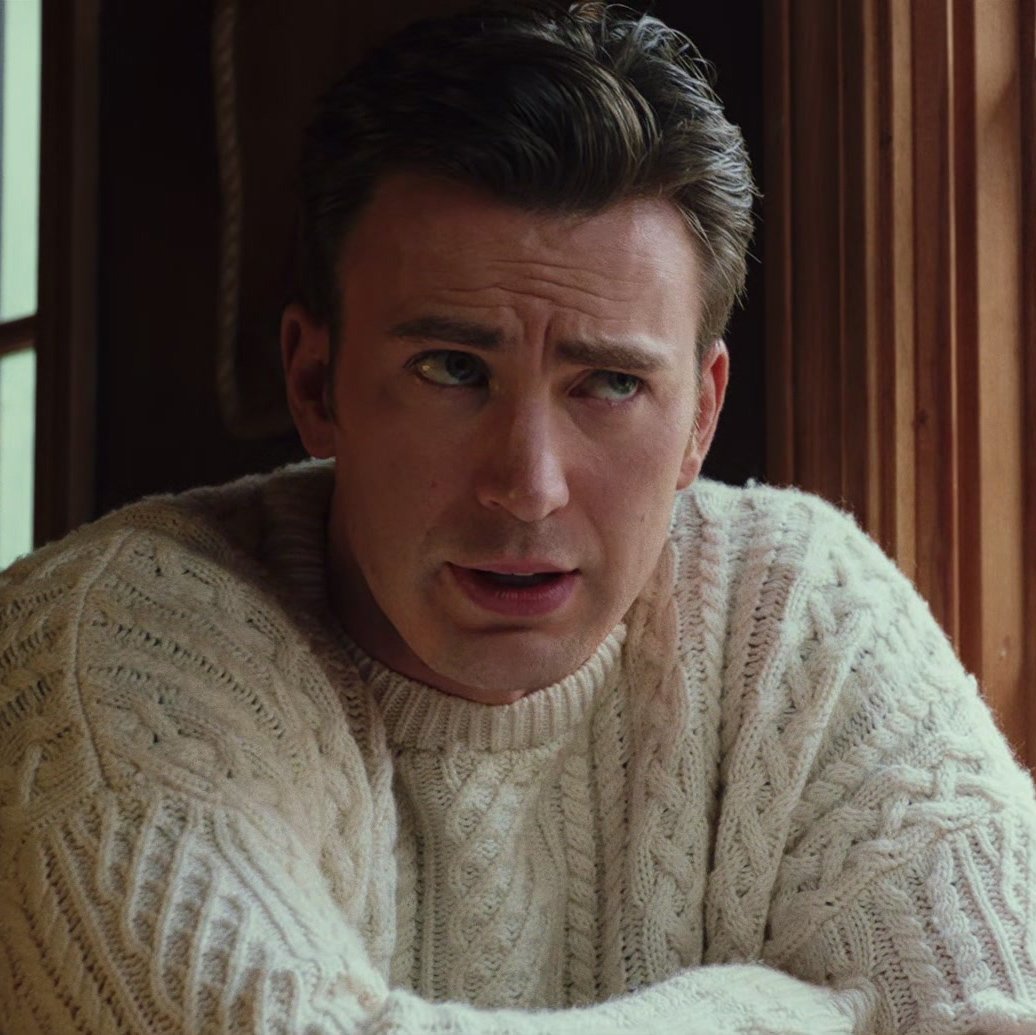 Astronautstorm's tweet photo. Chris Evans as Hugh Ransom Drysdale in Knives Out. https://t.co/GYDBLSxNNB