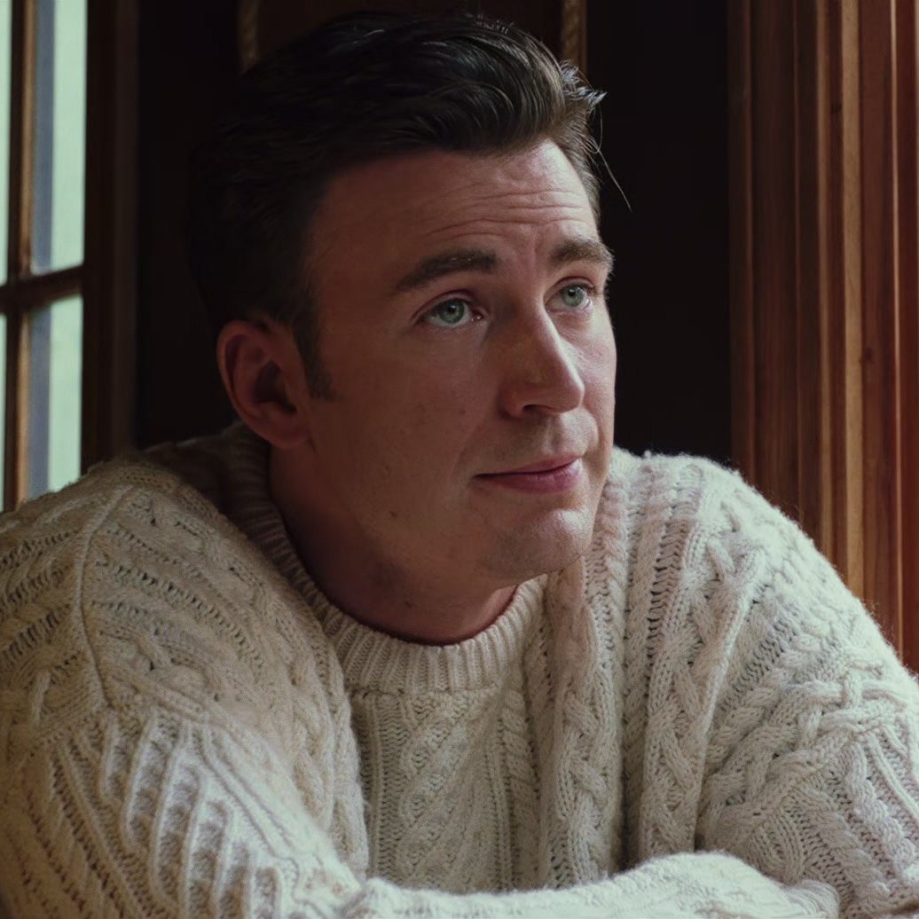 Astronautstorm's tweet photo. Chris Evans as Hugh Ransom Drysdale in Knives Out. https://t.co/GYDBLSxNNB