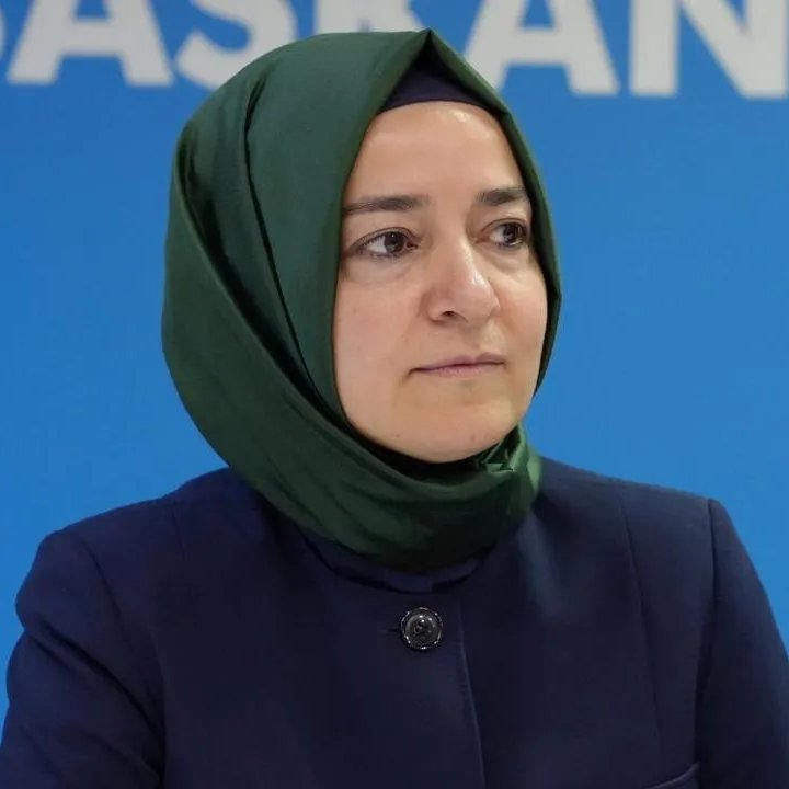 Kusu__Huma's tweet photo. İnşallah Fatma Betül Sayan Kaya isimli foncu ablamız." gözaltına alındı ve mallarına el konuldu diye.” haberi bugün bize bayram yazar https://t.co/ZoDOUgcaH6
