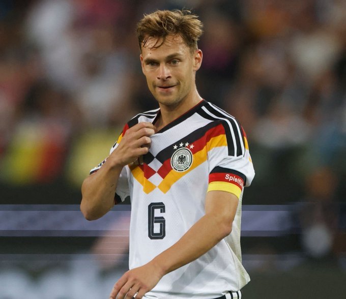 Sweiper_'s tweet photo. Pasaron los primeros partidos de la Nations League para Alemania y muy pocos jugadores aprobaron el examen del primer grupo.

ter Stegen fue el mejor por diferencia y se pueden destacar a Treu, Schlotterbeck, Bisseck que se entendió bien con Tah y algunas cositas de Ebnoutalib👇. https://t.co/nsyfh3z52e
