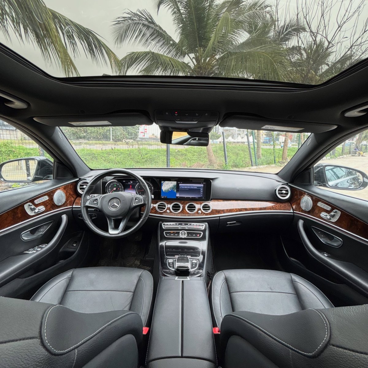 Verterex_Prop's tweet photo. 2017 Mercedes-Benz E300

🏷️ ₦23.5m https://t.co/isj3kdMxP2