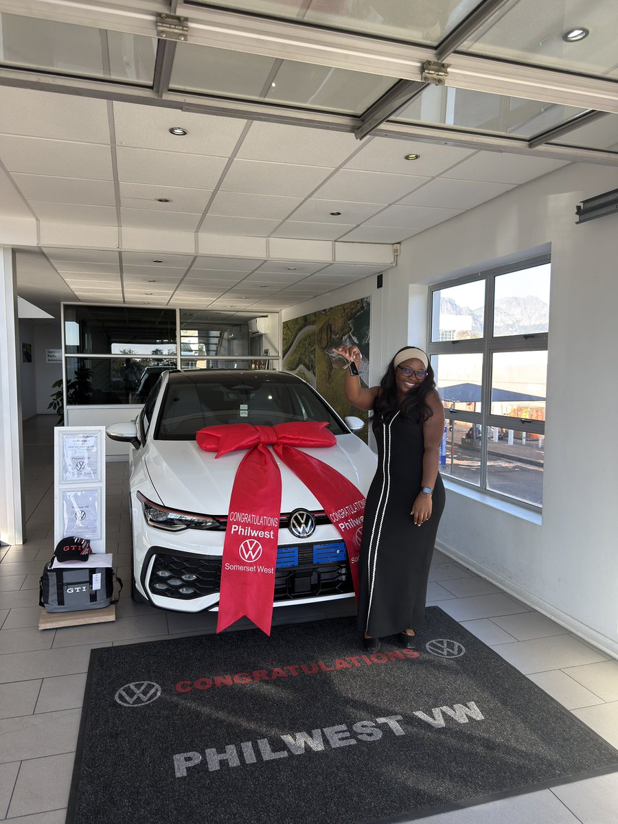 Simply_rantia's tweet photo. I bought a car … https://t.co/JFW2XmecVK