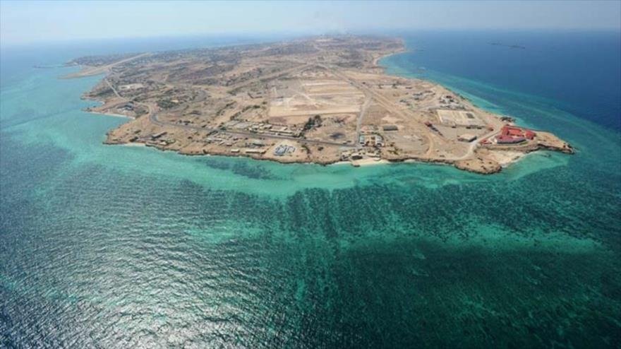 jpmasespanol's tweet photo. Irán reafirmó su soberanía sobre tres islas del Golfo, en respuesta a reclamos territoriales de Emiratos Árabes Unidos ante la ONU. En este sentido, Teherán pidió a Abu Dabi respetar el principio de buena vecindad. https://t.co/u5nRmo2GWN