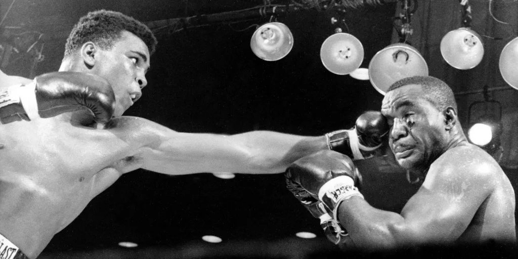 shoprockview's tweet photo. Muhammad Ali Cassius Clay 1964 Vintage Style T-Shirt. The greatest before he was the greatest, in a hand printed vintage 1964 tribute. 🎸
🔥 BUY ANY 2 SHIRTS, GET 1 FREE + FREE SHIPPING 🔥
Shop now: https://t.co/EOv02c730Y
#MuhammadAli #VintageBoxing #CassiusClay https://t.co/cW6pO5xgfF
