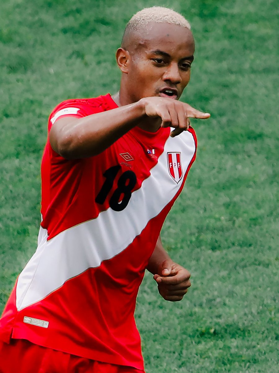fifaworldcup_es's tweet photo. Una vuelta por Rusia 2018. 🔙🇵🇪

#CopaMundialFIFA https://t.co/gT5xHMCgYy