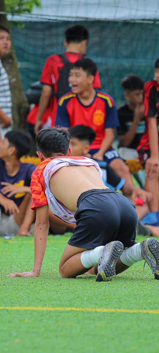 dymik099's tweet photo. Có vẻ ae thích góc này hơn. https://t.co/y2VD3zmKe4