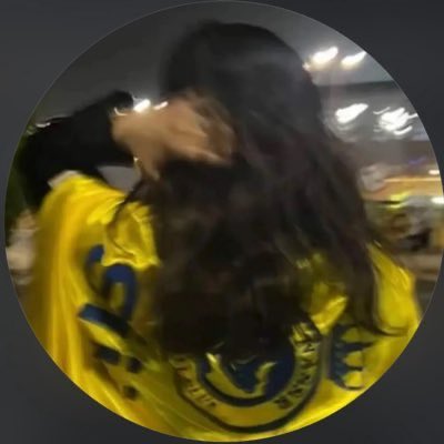 nm_790's tweet photo. @Basmah16637041 @c6wsp9 It’s always these bitches that claims the niqab with these profiles 
اذا مقتنعه بالنقاب ليش تحطين افتار بنت طالعه بشعرها 
حطي صوره لوحده مثلك ولا تحسبين حلال تحطين صوره متبرجه؟ بتجين تقولين اءا اء ابن باز وابن عثيمين الس تمشين على رايهم محرمين هالصور حطي صوره نقابي مقموعه ياعبده https://t.co/wNuBp8iKyn