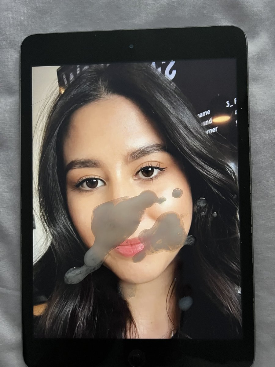 trib2tits's tweet photo. The absolute best face card to get off too 🤤🤤 https://t.co/pY1Fpuiwni
