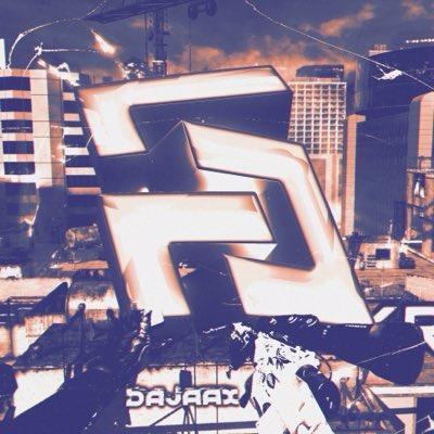 Bajington's tweet photo. Shoutout to @LucidReg 

Shoutout to @LewsMW2 for the gift 😍 https://t.co/V8zKa5xWw8