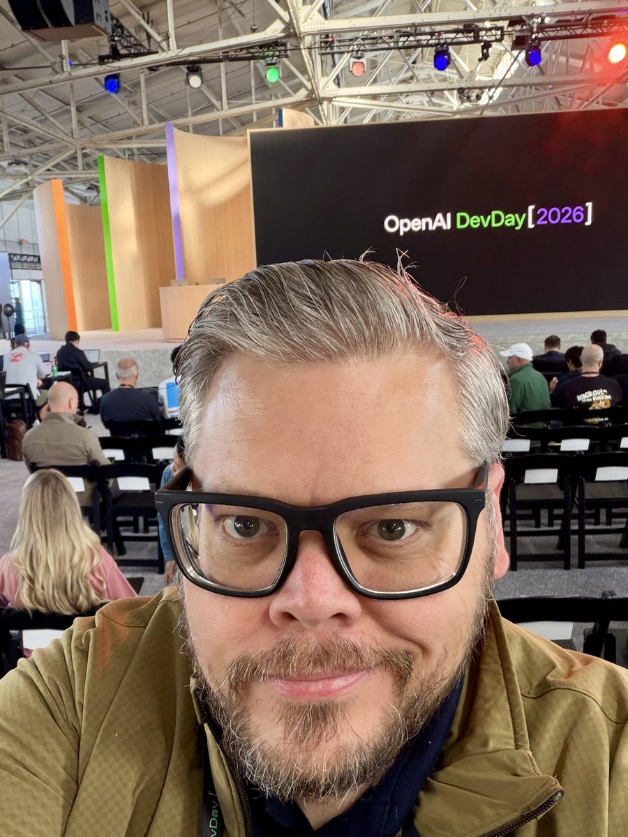 BradGroux's tweet photo. DevDay keynote hall is buzzing! https://t.co/HahLiZ76BY