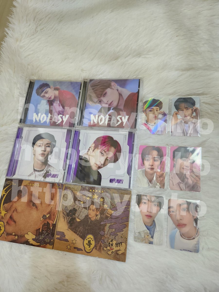 httpshyunho's tweet photo. ꒰ wts lfb ph ꒱

✷ skz albums &amp; pcs
⤷ onhand
⤷ prio payo
⤷ selling as set

all for php 4,000 (dm me)
! no to sensitive buyer

⤷ mop: gcash
⤷ mod: direct j&amp;t

# skz stray kids lee know hyunjin albums photocard pob oddinary christmas evel nacific 5'clock noeasy  jewel case https://t.co/UYDg8mZrL7