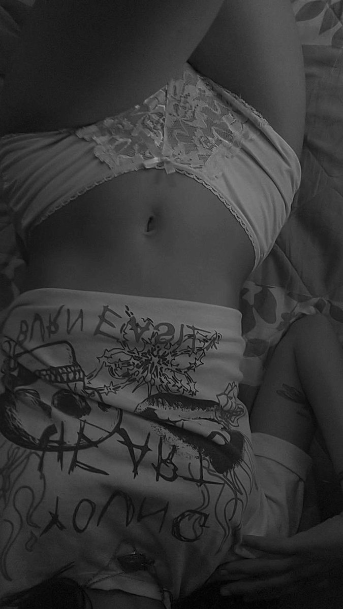 Lavender__666's tweet photo. Are you really going to settle for just this photo, or do you want to see how the sequence ends? 👀😈

I uploaded everything in full to my exclusive wall. Drop by to take a peek before I delete it 🫣

🔗 https://t.co/R6PI9FU9np https://t.co/eP5rvP4T3U