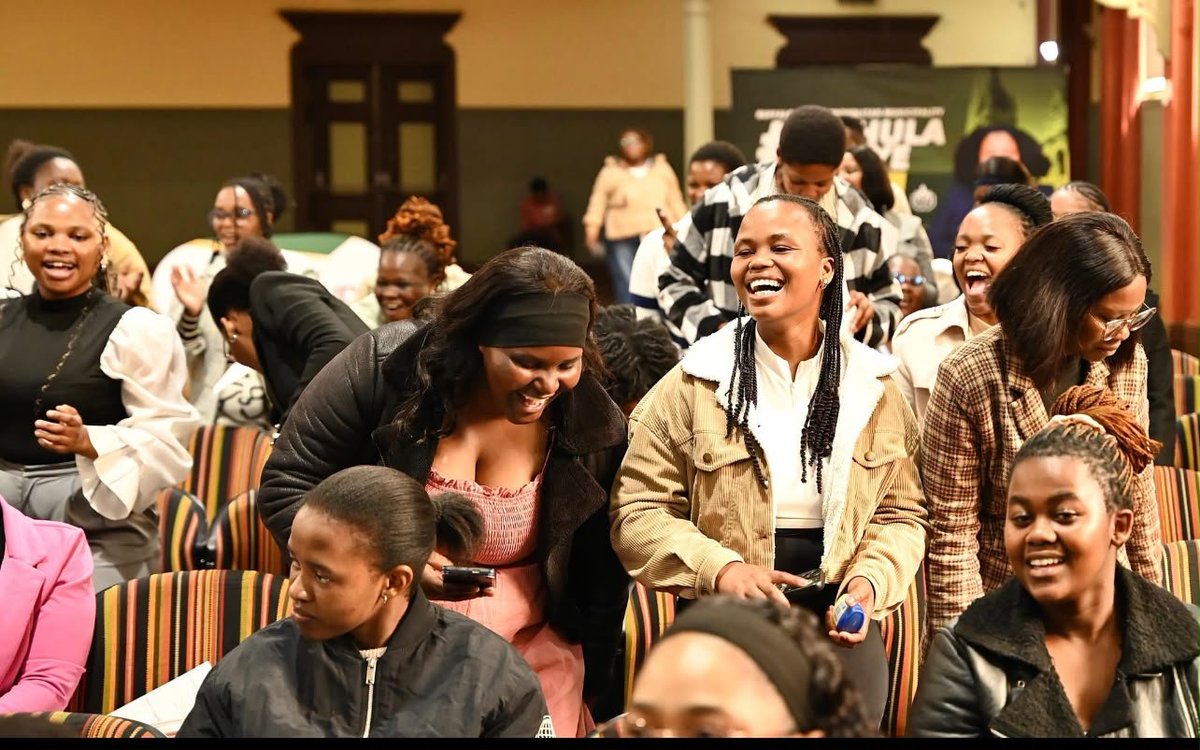 CSUnmuted's tweet photo. Eastern Cape:  The Eastern Cape Youth Sector Dialogue

More voices, perspectives and conversations took centre stage as young people broke into groups, creating space to unpack the issues affecting them and, importantly, bring practical solutions to the forefront.

#UnMuted https://t.co/B2XknmtQ7d