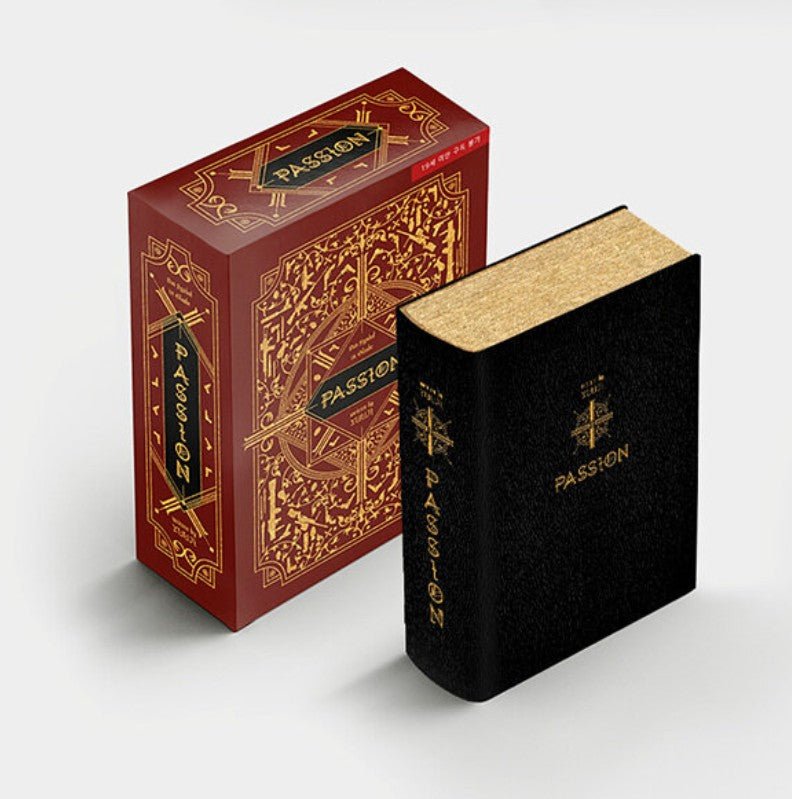 Ilaymafingersnu's tweet photo. My holy book 🙏🙏 https://t.co/eZrFqp4oOE