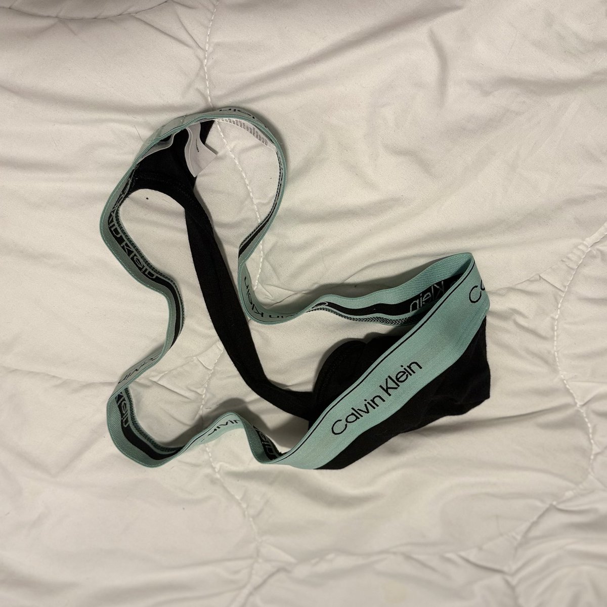 juulonlinex's tweet photo. Calvin Klein Jockstrap 🩲
Size XXL • Black / Mint
48 hours worn

Starting bid: €55
Longer wear &amp; custom requests available
Discreet packaging &amp; shipping 📦

DM your offer 🔒

#underwear #gay #calvinklein #jockstrap https://t.co/EJw2K0zkmC