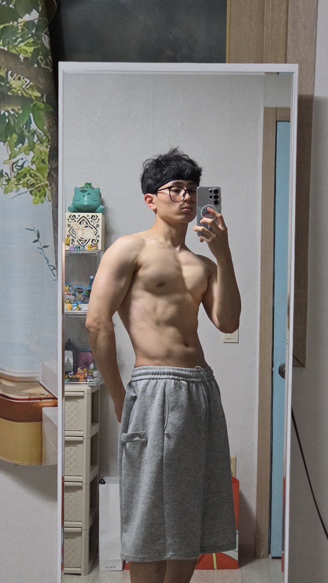 93_samdol's tweet photo. ㅇㅇㅇ 💪 https://t.co/rA5rqvCDUM