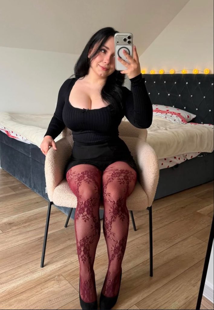 Miniloonaa475's tweet photo. Hey! Let’s chat securely on Zangi Messenger. Tap on this link to connect with me. If you don’t have Zangi, get it for free via this same link → https://t.co/FaPjUrxT6I

💕💋🤗🤗🤗😊💕😘 https://t.co/Sm7CmYnXZk