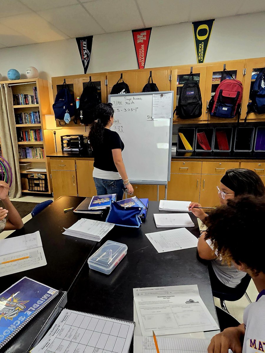 ZachryAVID's tweet photo. It's taken us a bit but student-led tutorials are underway!
#TheTutorialProcess #StudentLedLearning https://t.co/y0YNxTpVZ7