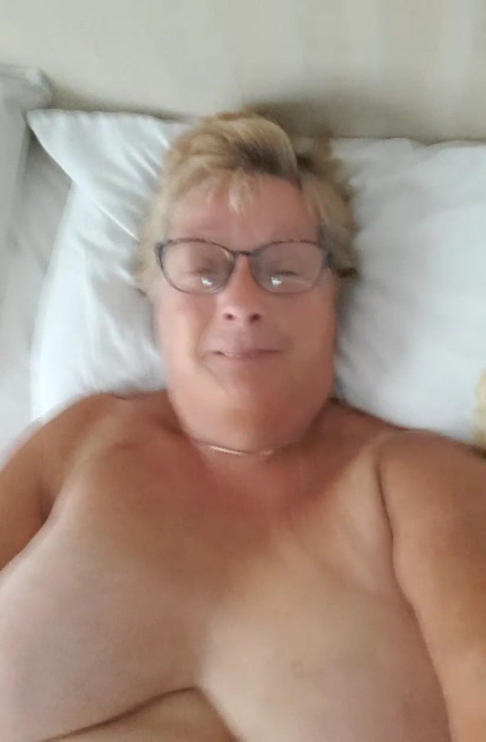 elgerocultor's tweet photo. Visiten mi canal gratuito... 😋📷 😋
Comenten, Reposteen y Compartan
#granny #grannysex #mature #maduras #abuelas #ancianas #abuelasgordas #madurasgordas https://t.co/atObYCnDdc