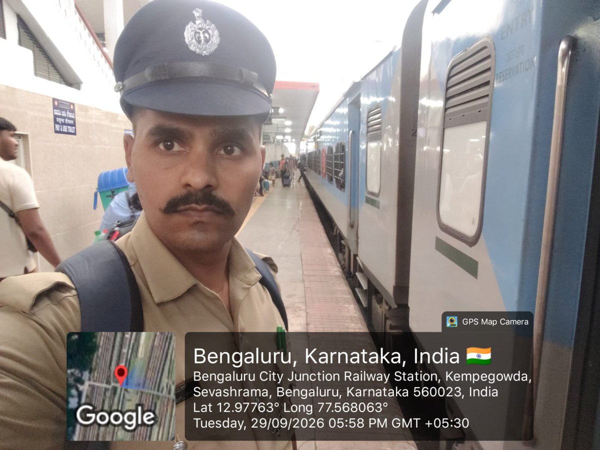 MysorePs's tweet photo. ಮೈಸೂರು ರೈಲ್ವೆ ಪೊಲೀಸ್ ಠಾಣಾ ಸರಹದ್ದಿನಲ್ಲಿ ವೇದಿಕೆ ಮತ್ತು ರೈಲುಗಾಡಿಗಳಲ್ಲಿ ಗಸ್ತು ಕರ್ತವ��ಯಕ್ಕೆ ನಿಯೋಜಿಸುತ್ತದೆ
@KarnatakaCops 
@SWRRLY 
@CPMysuru 
@KARailwayPolice
@cpimysorerly
@DspRly https://t.co/ZrAgz9hqlX