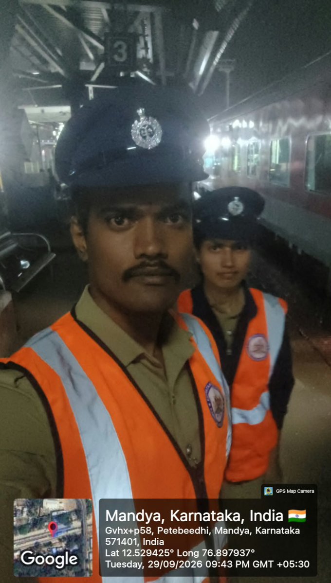 MysorePs's tweet photo. ಮೈಸೂರು ರೈಲ್ವೆ ಪೊಲೀಸ್ ಠಾಣಾ ಸರಹದ್ದಿನಲ್ಲಿ ವೇದಿಕೆ ಮತ್ತು ರೈಲುಗಾಡಿಗಳಲ್ಲಿ ಗಸ್ತು ಕರ್ತವ��ಯಕ್ಕೆ ನಿಯೋಜಿಸುತ್ತದೆ
@KarnatakaCops 
@SWRRLY 
@CPMysuru 
@KARailwayPolice
@cpimysorerly
@DspRly https://t.co/ZrAgz9hqlX