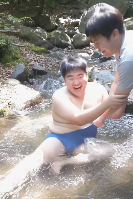 anime_siuru's tweet photo. 친구들 사이에서 항상 장난의 대상인 한ㅇㅇ,
계곡에 가면 어김없이 팬티만 남기고 벗겨지며
팬티마저 벗겨져 꼬추가 보이거나 주물주물
당하는 일도 많다.

#소추 #수치 https://t.co/y12aEvIwMV