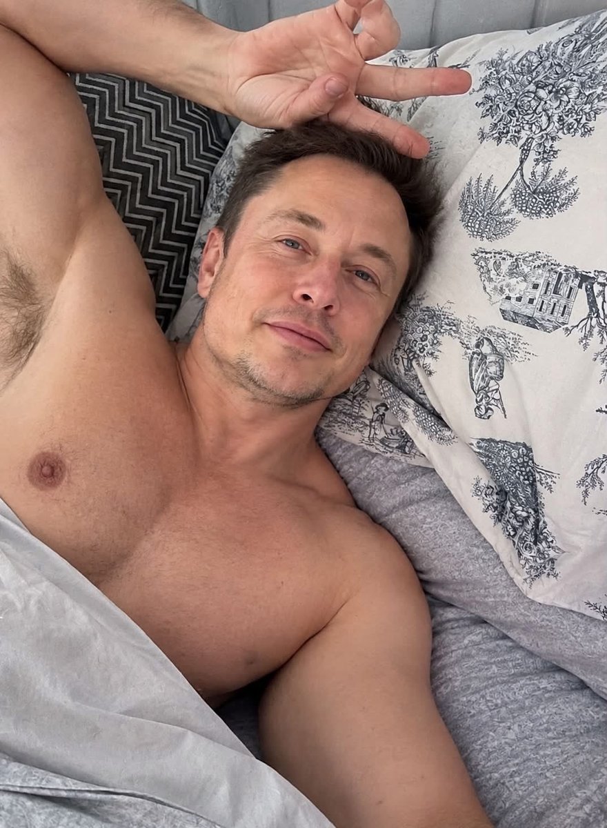 emceospace's tweet photo. Good morning my love 😍 what are you having for breakfast this morning ❤️ https://t.co/XHjqXtK7kO