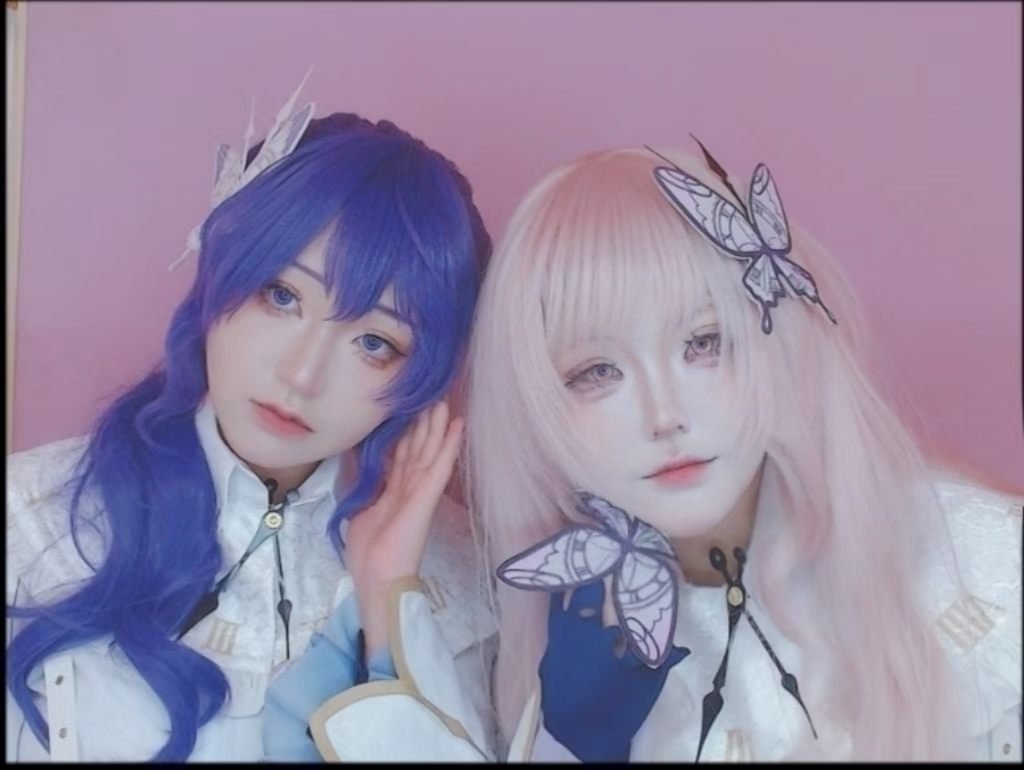 lyondooo's tweet photo. 晓山瑞希和朝比奈真冬的ポラロイド https://t.co/z8H5dvqd0Z