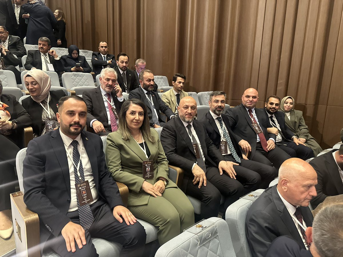 EnginGunceoglu's tweet photo. 182. Genişletilmiş İl Başkanları toplantısını Sn.Cumhurbaşkanımız Recep Tayyip Erdoğan’ın riyasetinde gerçekleştiriyoruz. 

Rabbim hayırlara vesile kılsın. https://t.co/lns6BEnLtR