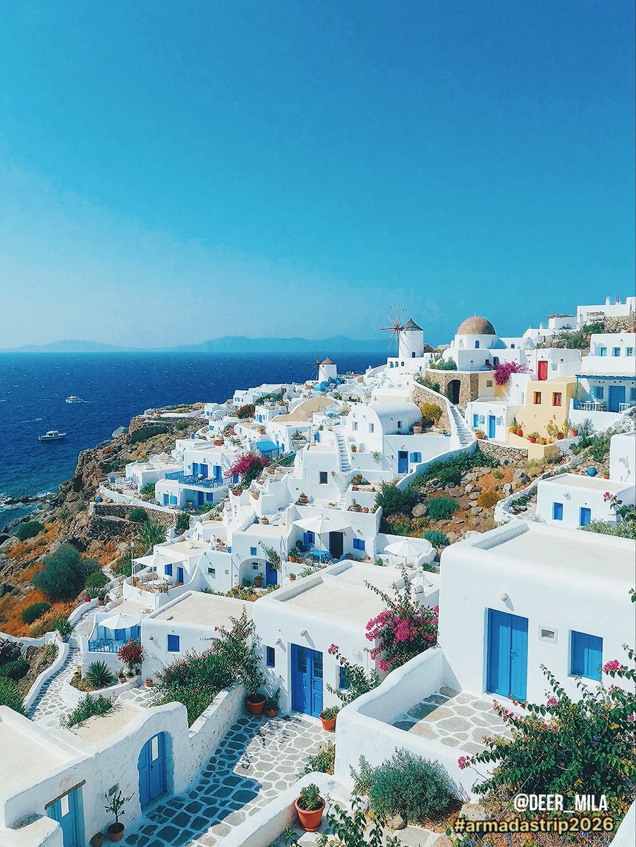 Deer_Mila's tweet photo. Mikonos always will be a sacred land for us #grece #mikonos #TravelStyle ❤️ https://t.co/EDQweF4OnF
