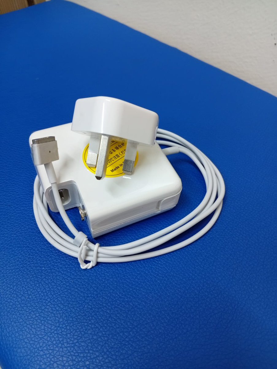 Teccosscomputer's tweet photo. MacBook Adapters In-stock 
⚡Magsafe 1: 60w &amp; 85w @4000
⚡ Magsafe 2: 60w &amp; 85w @4000
⚡Type C: 61w, 87w &amp; 96w @5000 https://t.co/g8WaMjqPXM