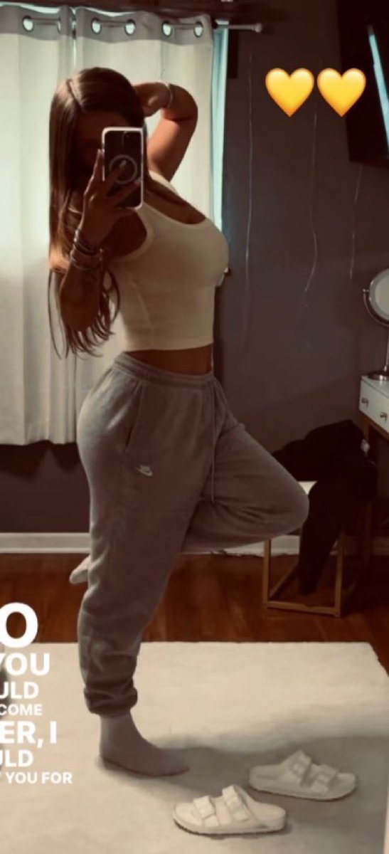 noragomez091's tweet photo. Surrender to your desires and let me corrupt your vulnerable addict brain until there's no going back 😈

Bop corruption goon session: $15 tribute.

Findom catfish drain wankbattle gooner jerkbuds femdom joi game rating crypto https://t.co/rEuS54R6I3
