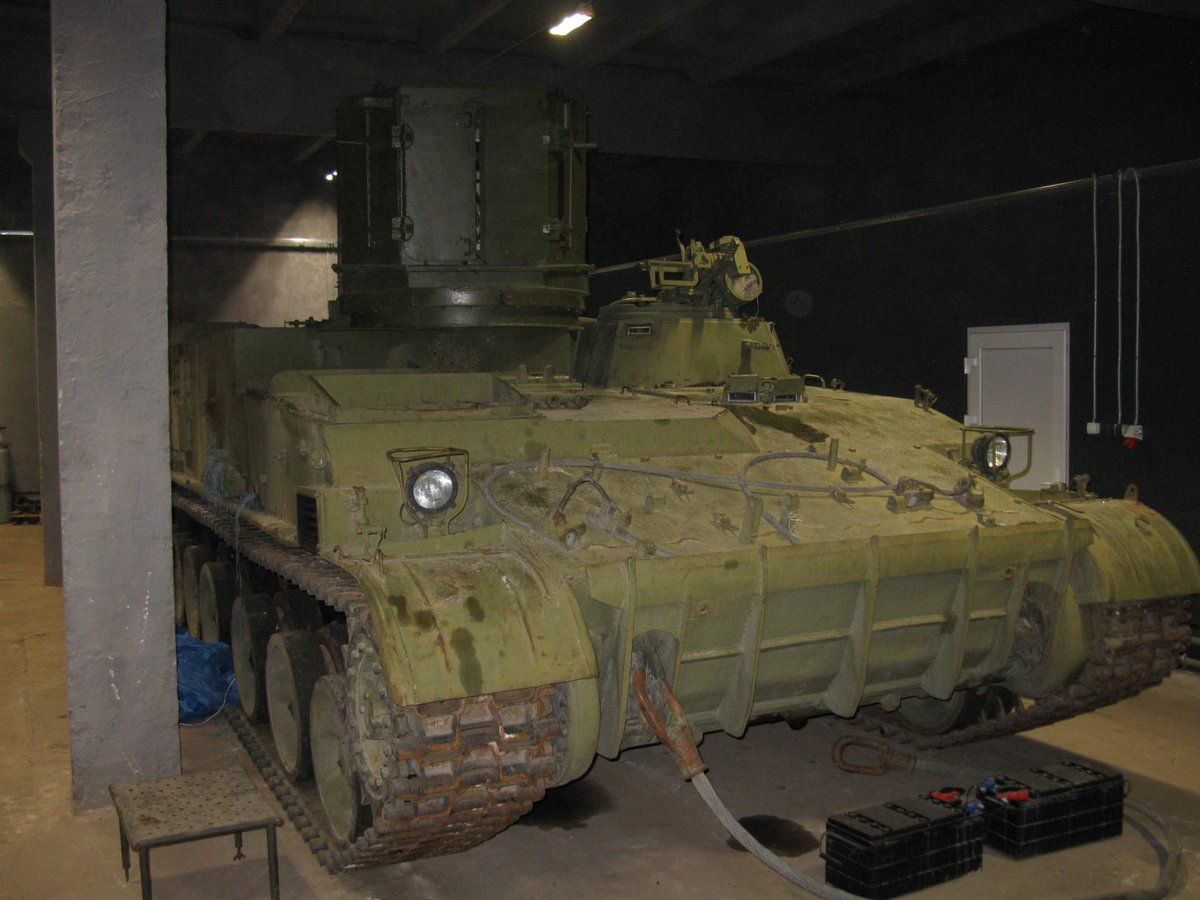KrypTanko's tweet photo. Today's "Odd Tank" is the Soviet '1k11 Stilet'

Built in the late 1970's, the 'Stiletto' was an experimental self propelled laser which was based on a variation of the SU-100P platform.
The laser weapon was used to attack sensitive electronic equipment like optics and sensors and had the capability of instantly blinding humans.
Only two 1k11's would be built, but wouldn't be the only vehicle of this type that the Soviets would produce.