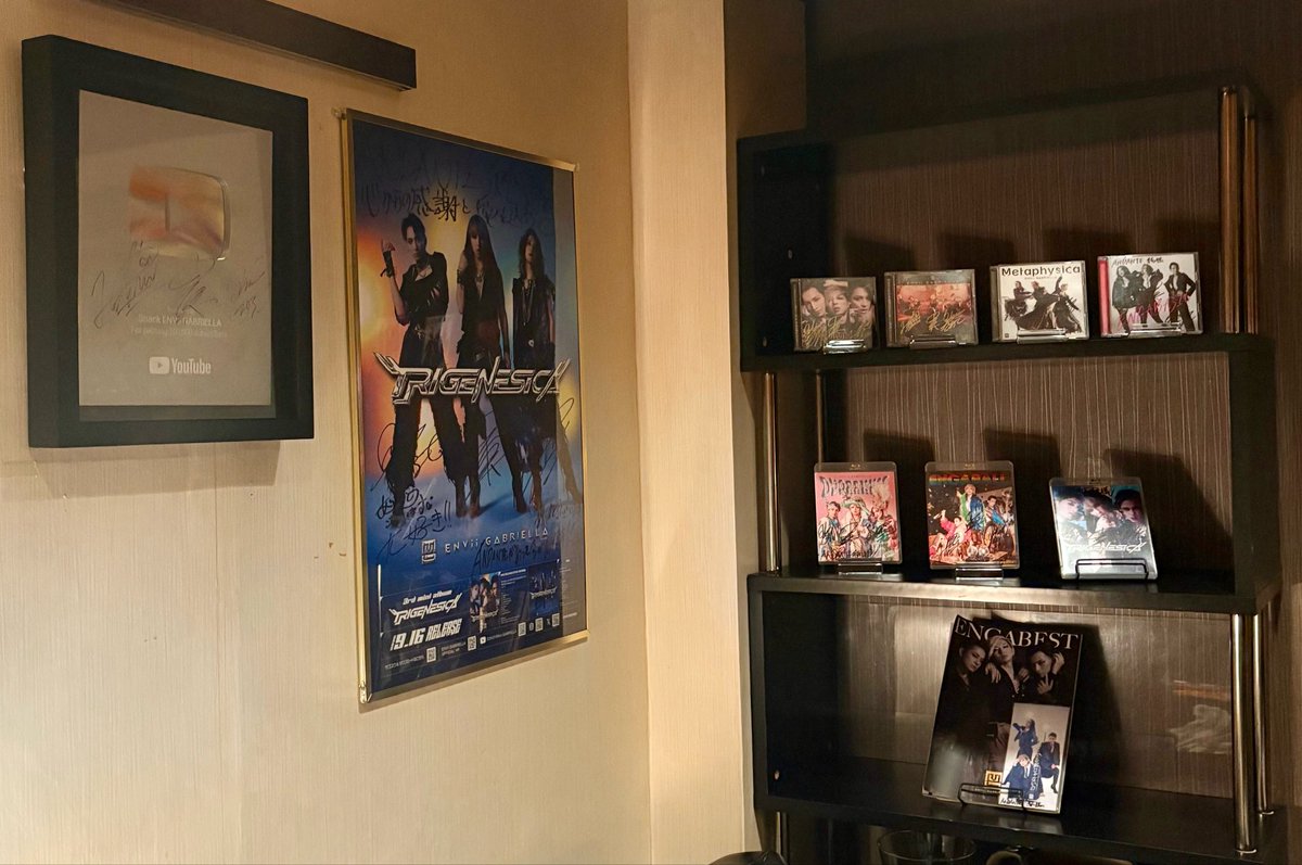 aihyl's tweet photo. #ANDANTE 
19日の貸切デーに馴染みのメンバーとたくさん盛り上がって、でもやっぱりそこで終わりたくなくて、最終日前日にラストANDANTEしてきました🍻

初めてエンガブのLIVEに行った日に訪れて以来、数ヶ月に一度のペースだったけど長い間たくさんの思い出と縁をここで紡ぐことができ、 https://t.co/ZsKKY7Sad5