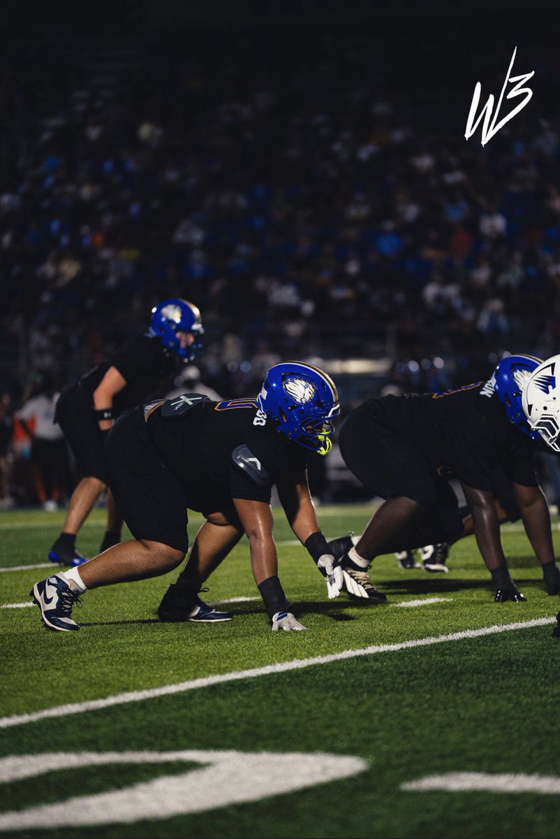 Royals__FB's tweet photo. Never Back Down๐ช๐ค๐ฆ
#B4B
#PTBD https://t.co/KFrE3xArEv