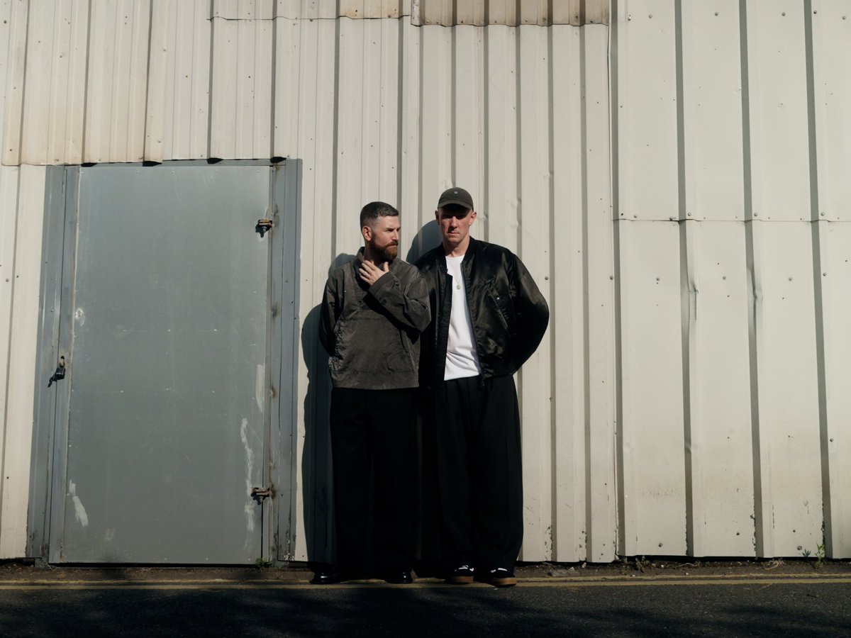 feelmybicep's tweet photo. AIR, LEMONDER AND VIPER ARE OUT NOW.

THIS REALLY MARKS THE START OF A NEW CHAPTER FOR US. MOVING INTO A NEW STUDIO, WHERE WE BUILT OUR OWN VOCAL BOOTH, HAS COMPLETELY TRANSFORMED HOW WE WORK. https://t.co/c2feReHtdo