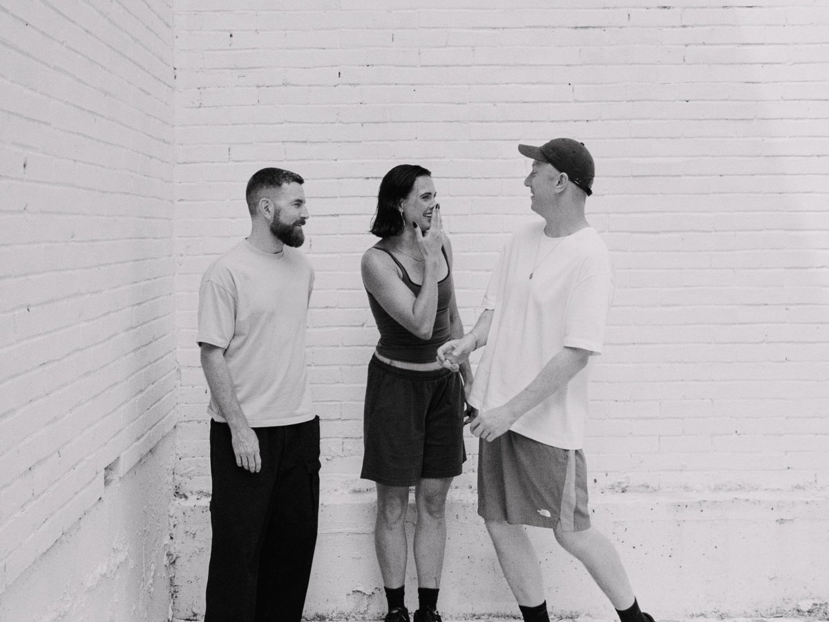 feelmybicep's tweet photo. AIR, LEMONDER AND VIPER ARE OUT NOW.

THIS REALLY MARKS THE START OF A NEW CHAPTER FOR US. MOVING INTO A NEW STUDIO, WHERE WE BUILT OUR OWN VOCAL BOOTH, HAS COMPLETELY TRANSFORMED HOW WE WORK. https://t.co/c2feReHtdo
